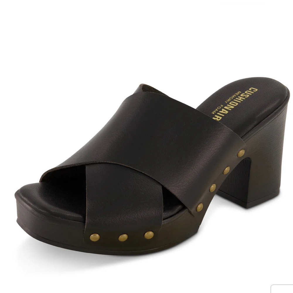 CUSHIONAIRE Women’s Black Memory Foam Kamari Studded Cross Band Clog Size 6.5